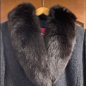 Women’s Wool Blend Coat w/ faux fur collar
